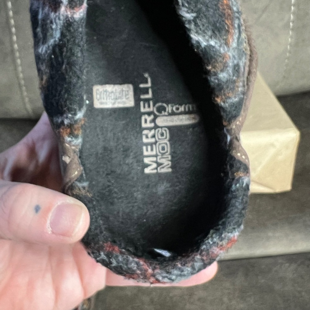 Merrell Women's Suede‎ Slip On Clogs Fleece Lined Ortholite Size 8 Brown Plaid - Picture 5 of 6